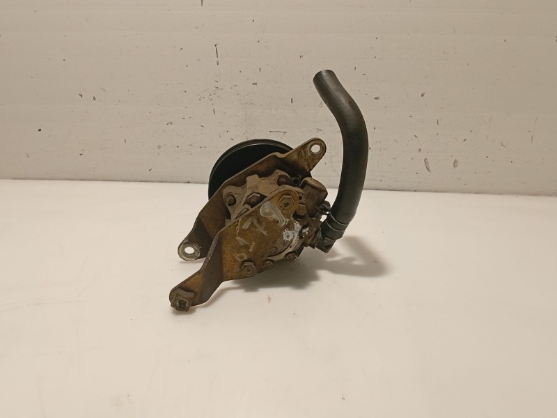 Recambio de bomba servodireccion para nissan primera hatchback (p11) 2.0 td referencia OEM IAM 491102F600  