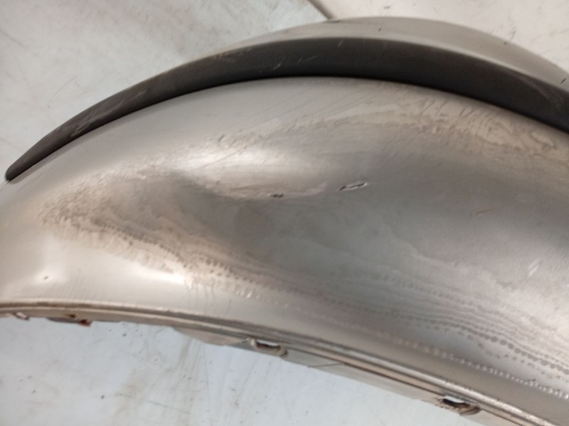 Recambio de paragolpes trasero para daewoo lanos (klat) 1.3 referencia OEM IAM 96215632  