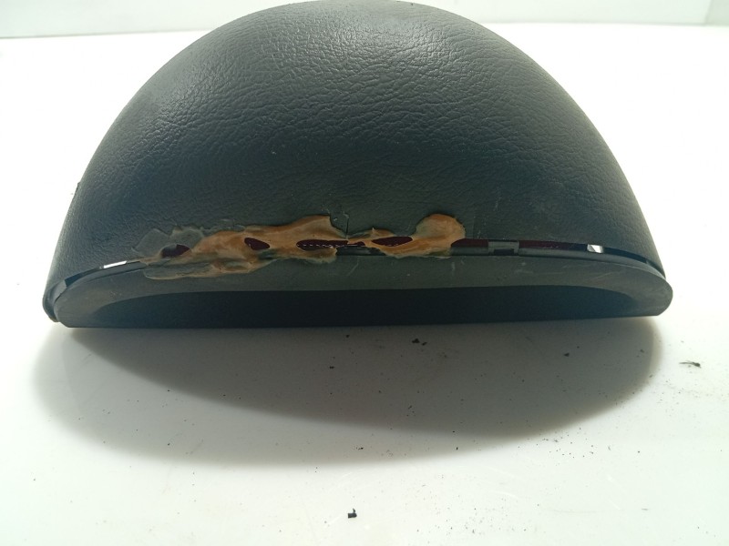 Recambio de luz central de freno para daewoo lanos (klat) 1.3 referencia OEM IAM 074664  