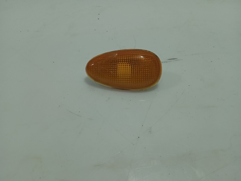 Recambio de piloto lateral izquierdo para daewoo lanos (klat) 1.3 referencia OEM IAM 96303241  