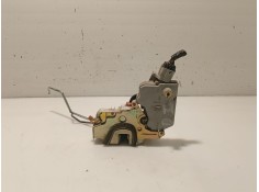 Recambio de cerradura puerta delantera izquierda para nissan primera hatchback (p11) 2.0 td referencia OEM IAM 805032F010  