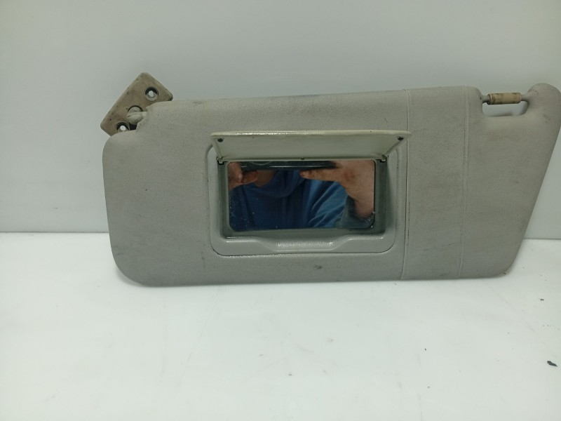 Recambio de parasol izquierdo para mercedes-benz clase a (w168) 1.4 cat referencia OEM IAM A1688100110  