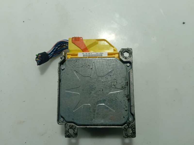 Recambio de centralita airbag para mercedes-benz clase a (w168) 1.4 cat referencia OEM IAM 0285001222  