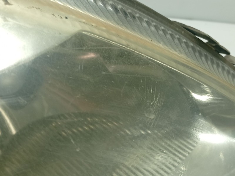 Recambio de faro derecho para mercedes-benz clase a (w168) 1.4 cat referencia OEM IAM A1688200261  