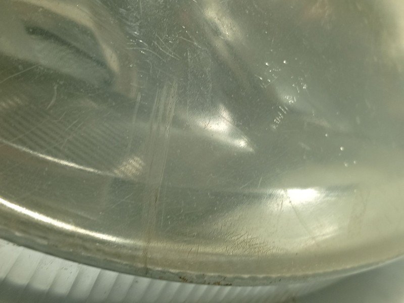 Recambio de faro derecho para mercedes-benz clase a (w168) 1.4 cat referencia OEM IAM A1688200261  