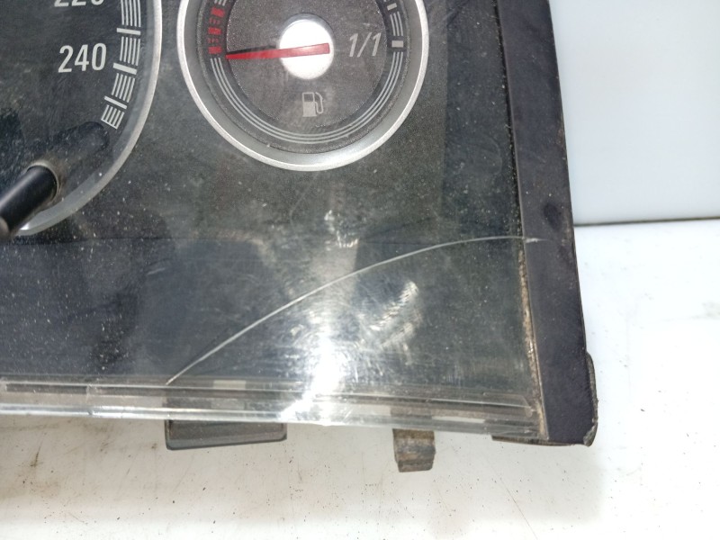 Recambio de cuadro instrumentos para opel vectra c (z02) 1.9 cdti (f69) referencia OEM IAM 13144741UZ  