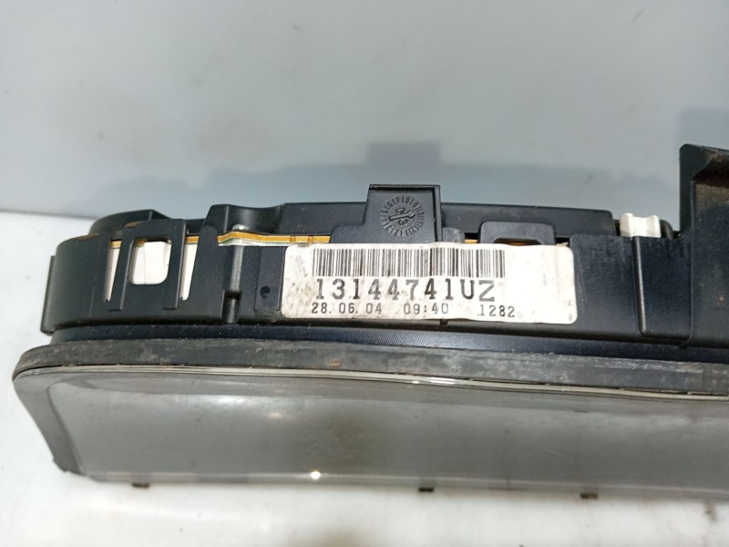 Recambio de cuadro instrumentos para opel vectra c (z02) 1.9 cdti (f69) referencia OEM IAM 13144741UZ  