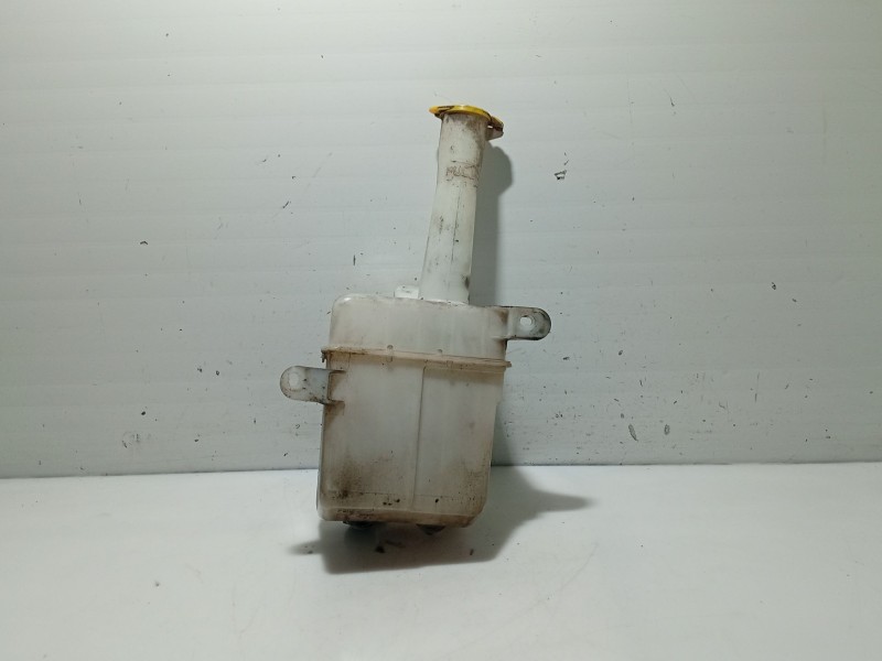 Recambio de deposito limpia para kia sephia sedán (fa) 1.5 i referencia OEM IAM 0K2A167481 0K2A167480A 