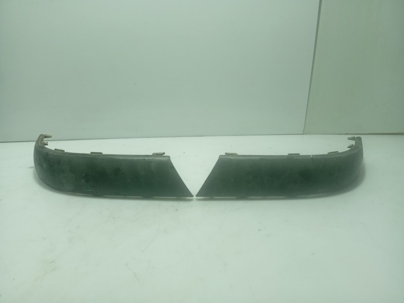 Recambio de moldura para mercedes-benz clase a (w168) 1.4 cat referencia OEM IAM 1688859821 1688850721 