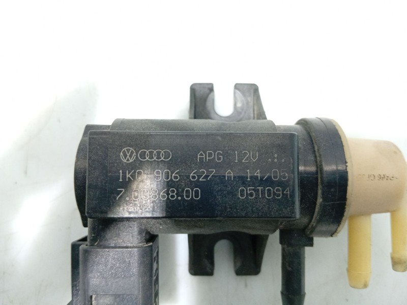 Recambio de valvula aire adicional para volkswagen passat b6 (3c2) 2.0 tdi referencia OEM IAM 1K0906627A  