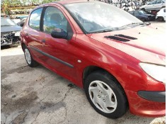 peugeot 206 berlina 1.4   |   0.98 - ... | 1998 | 75 cv / 55 kw del año 1998 2