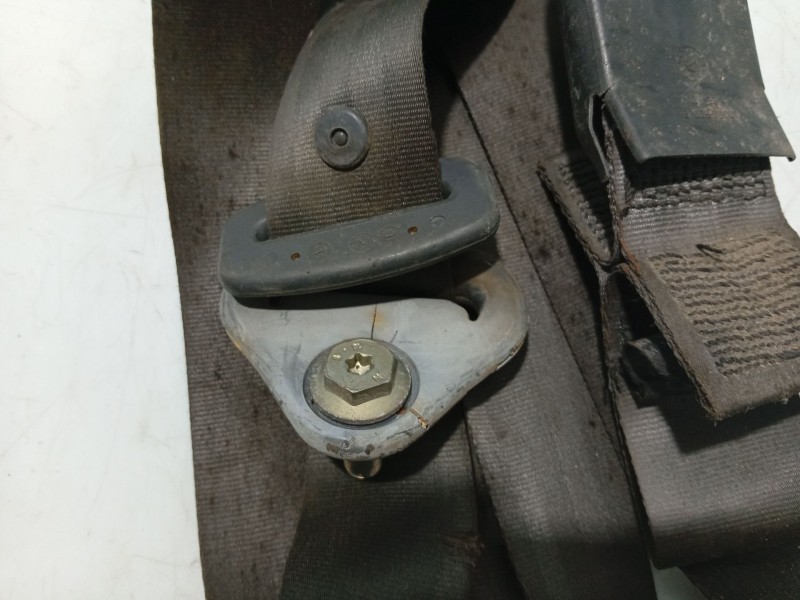 Recambio de cinturon seguridad delantero derecho para renault clio iii referencia OEM IAM 8200404890 8200552566 8200683962