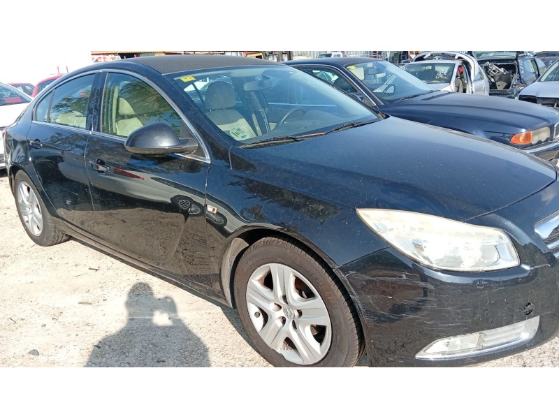 opel insignia a (g09) del año 2011