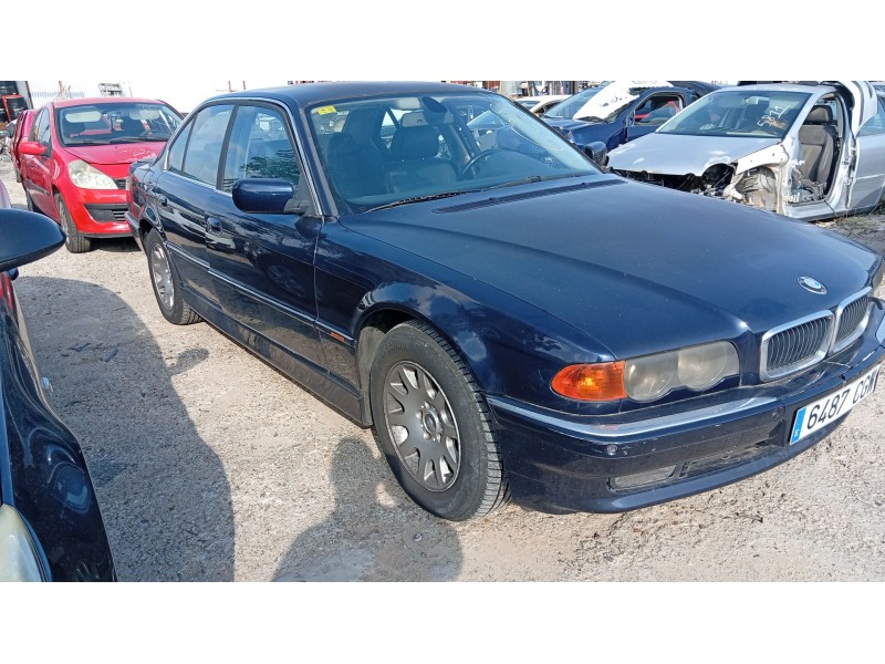 bmw 7 (e38) del año 1999
