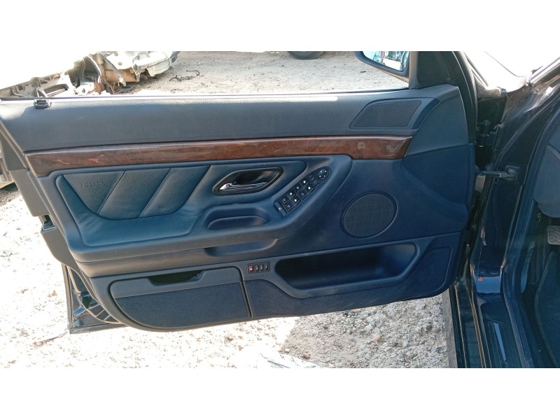 bmw 7 (e38) del año 1999