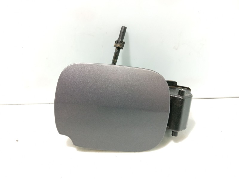 Recambio de tapa exterior combustible para renault clio iii referencia OEM IAM   