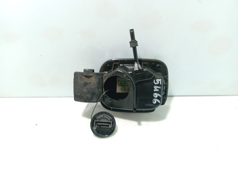 Recambio de tapa exterior combustible para renault clio iii referencia OEM IAM   