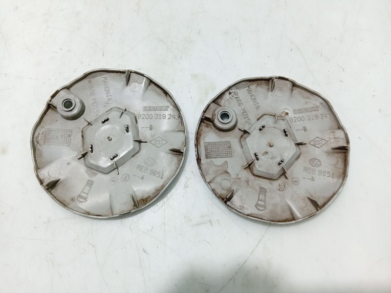 Recambio de tapacubos para renault clio iii referencia OEM IAM 8200319243  