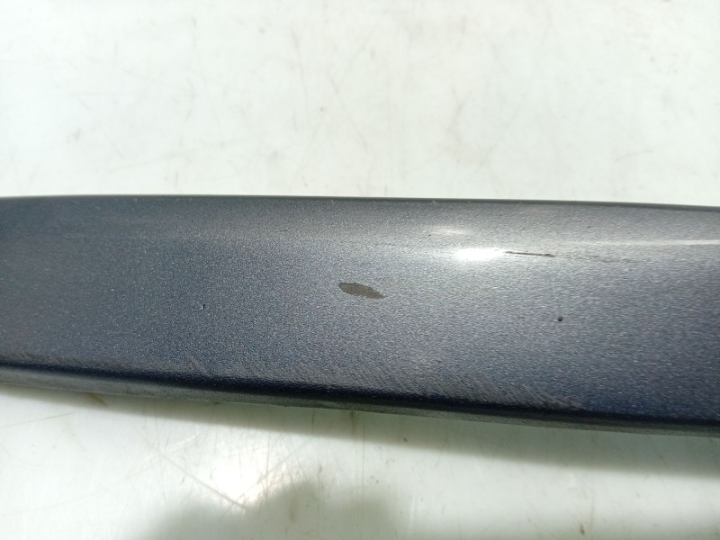 Recambio de moldura para renault clio iii referencia OEM IAM   