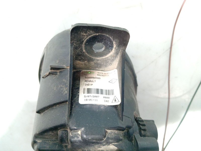 Recambio de faro antiniebla izquierdo para renault clio iii referencia OEM IAM 8200002469  