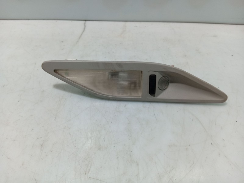 Recambio de luz interior para bmw serie 5 berlina (e39) 520i exclusive referencia OEM IAM 39820204  