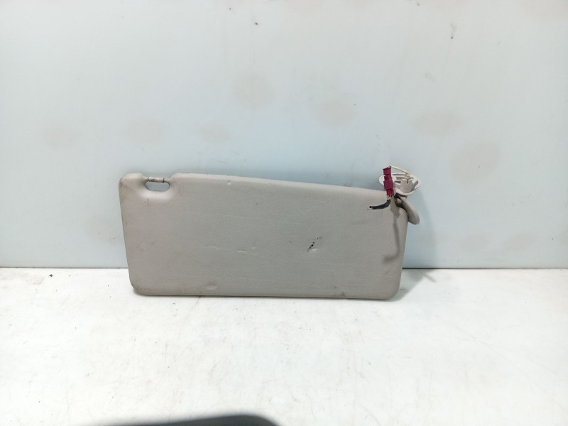 Recambio de parasol izquierdo para bmw serie 5 berlina (e39) 520i exclusive referencia OEM IAM 51168174715  