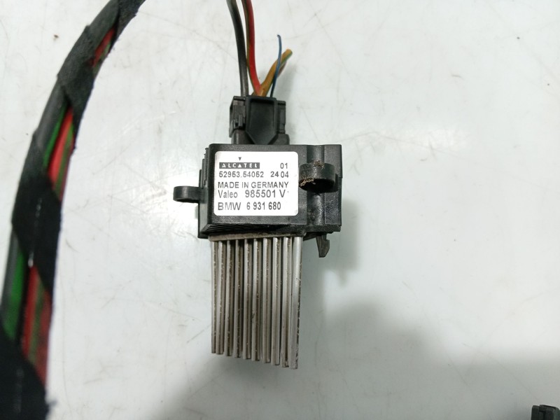 Recambio de resistencia calefaccion para bmw serie 5 berlina (e39) 520i exclusive referencia OEM IAM 6931680  