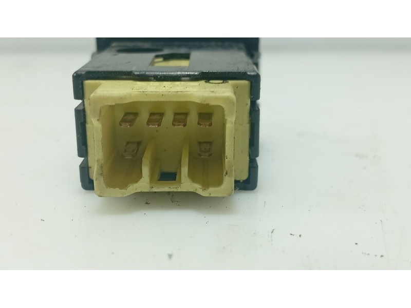Recambio de interruptor para suzuki liana rh (er) 1.6 16v cat referencia OEM IAM 4046LAT  