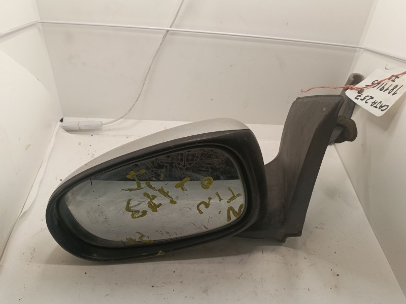 Recambio de retrovisor izquierdo para nissan almera tino (v10) 1.8 referencia OEM IAM 96302BU23A  