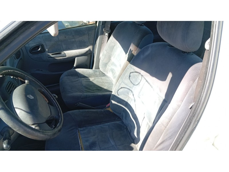 renault megane i (ba0/1_) del año 2001