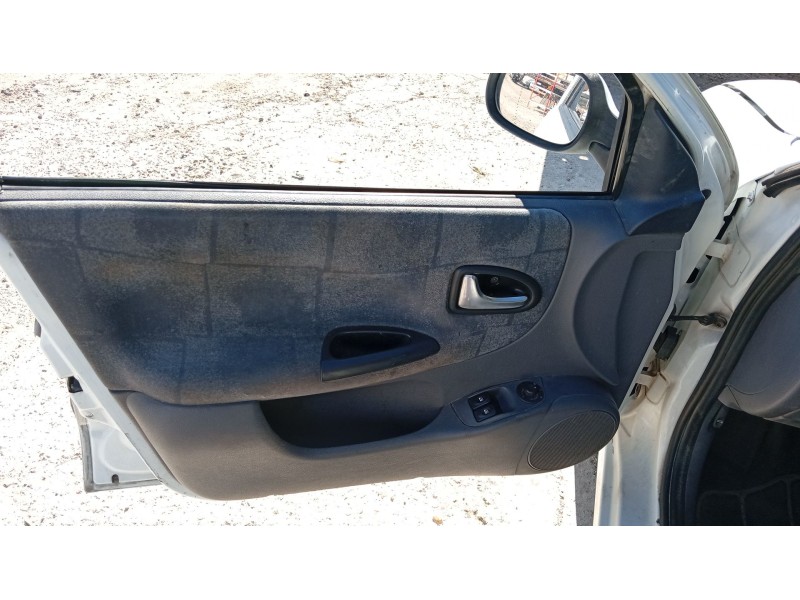 renault megane i (ba0/1_) del año 2001