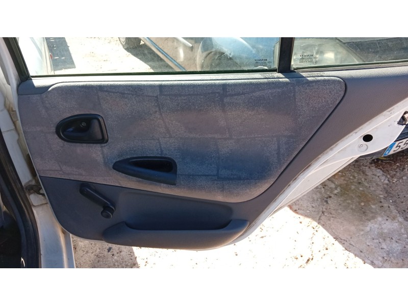 renault megane i (ba0/1_) del año 2001