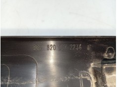 Recambio de moldura puerta trasera derecha para renault clio ii (bb_, cb_) 1.5 dci (b/cb08) referencia OEM IAM    2