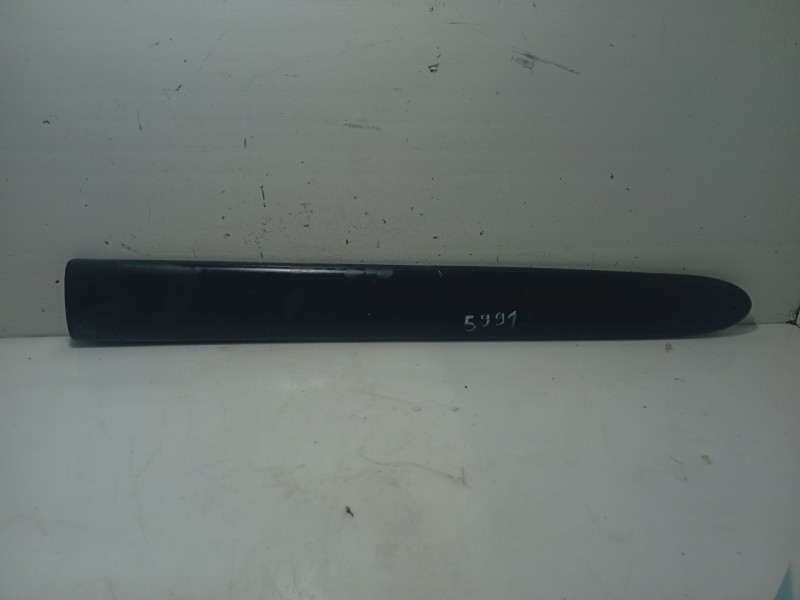 Recambio de moldura exterior puerta delantera derecha para citroën xsara picasso (n68) 2.0 hdi referencia OEM IAM 9642590077  