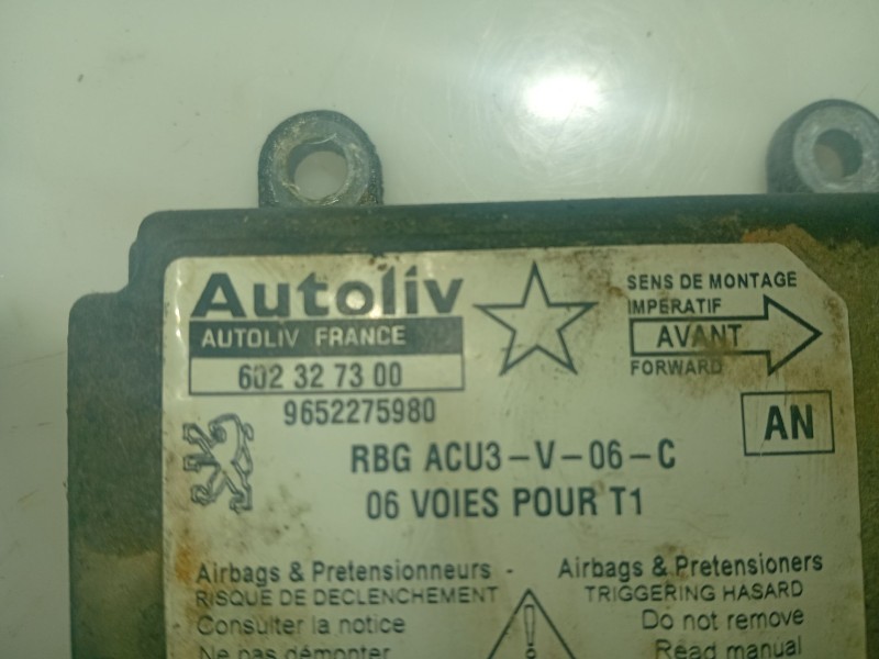 Recambio de centralita airbag para peugeot 206 berlina referencia OEM IAM 9652275980  602327300