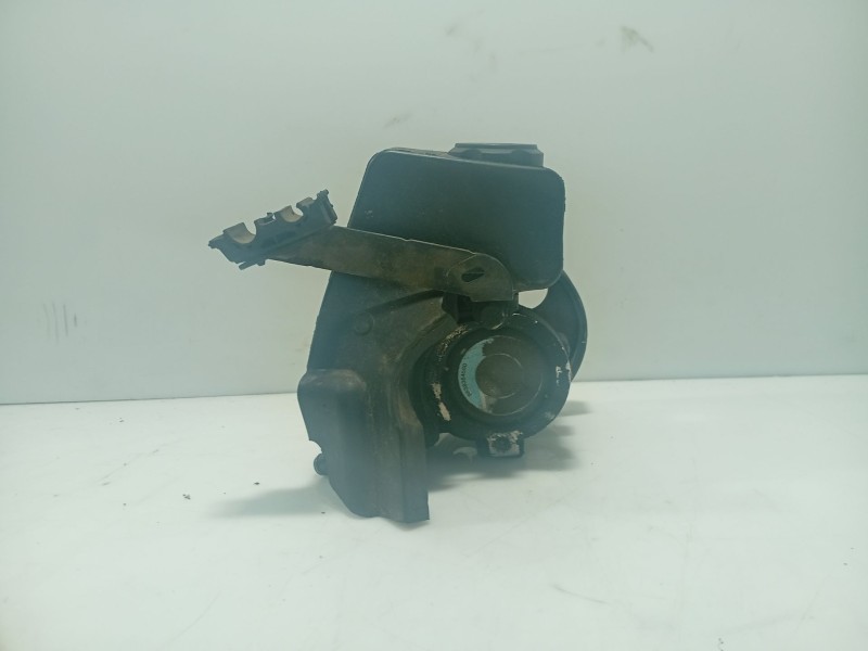 Recambio de bomba direccion para peugeot 206 berlina referencia OEM IAM 9639650880  