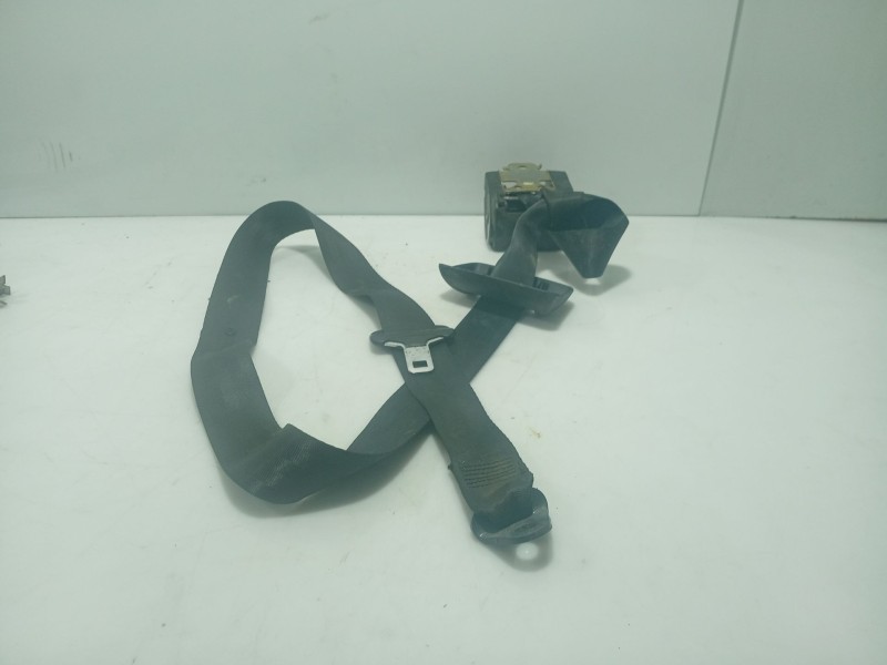 Recambio de cinturon seguridad trasero central para peugeot 206 berlina referencia OEM IAM 8975Q8  