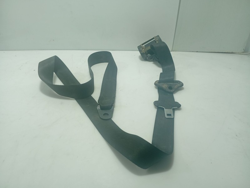 Recambio de cinturon seguridad trasero derecho para peugeot 206 berlina referencia OEM IAM 8975R0  
