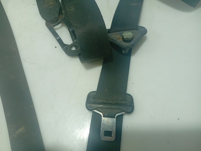 Recambio de cinturon seguridad delantero izquierdo para peugeot 206 berlina referencia OEM IAM 8973WK  