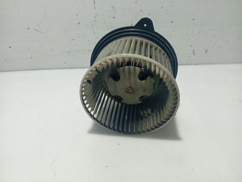 Recambio de ventilador calefaccion para lancia lybra berlina referencia OEM IAM 46722780  