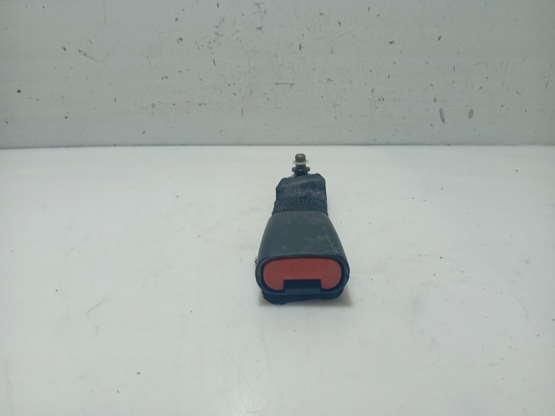 Recambio de anclaje cinturon trasero derecho para lancia lybra berlina referencia OEM IAM 735269018  