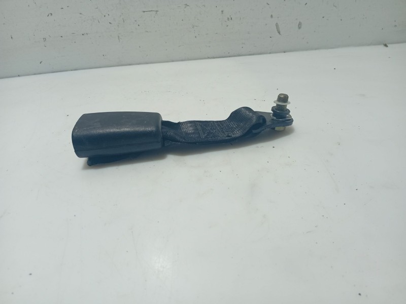 Recambio de anclaje cinturon trasero derecho para lancia lybra berlina referencia OEM IAM 735269018  