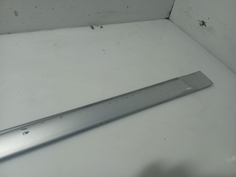 Recambio de moldura para lancia lybra berlina referencia OEM IAM   