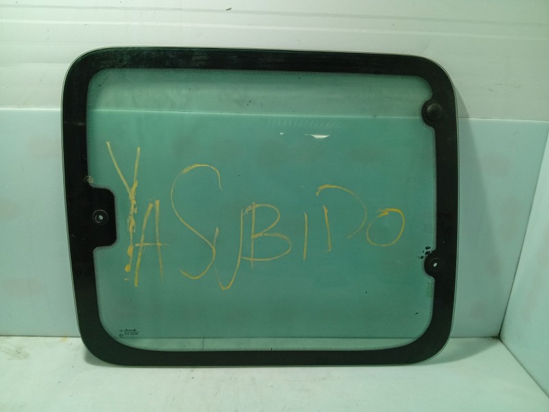 Recambio de luna trasera derecha para renault kangoo (kc0/1_) 1.5 dci (kc07) referencia OEM IAM 7700354818  