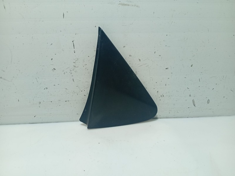 Recambio de moldura para toyota yaris (ksp9/scp9/nlp9) referencia OEM IAM   