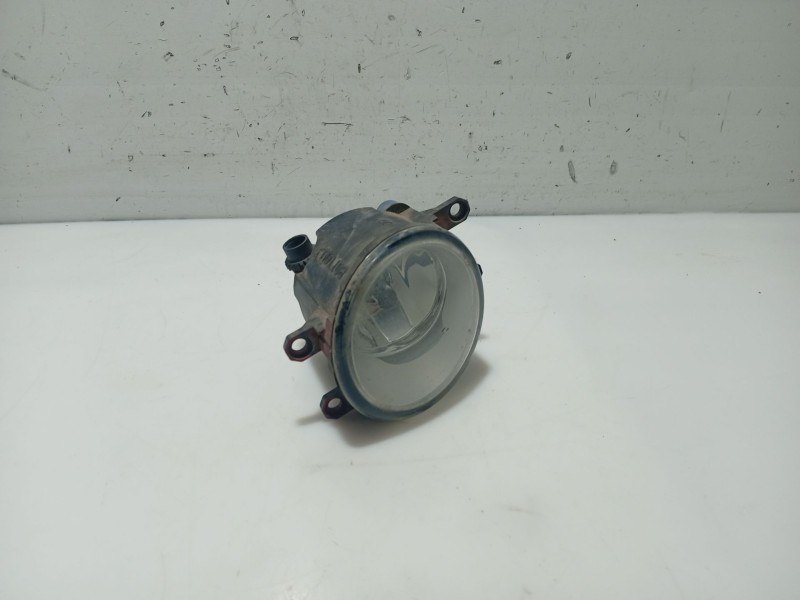 Recambio de faro antiniebla derecho para toyota yaris (ksp9/scp9/nlp9) referencia OEM IAM 812100D041  