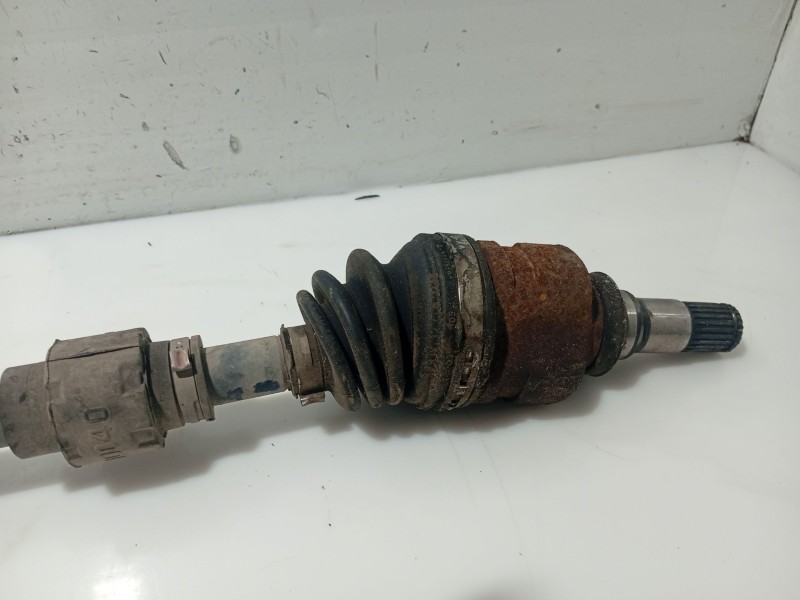 Recambio de transmision delantera derecha para toyota yaris (ksp9/scp9/nlp9) referencia OEM IAM 434100D170  