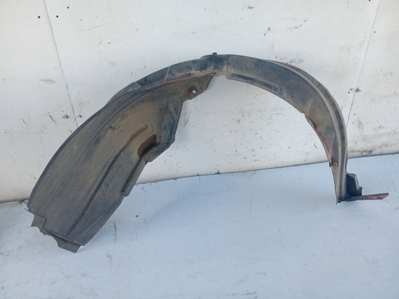 Recambio de paso de rueda delantero izquierdo para toyota yaris (ksp9/scp9/nlp9) referencia OEM IAM 5381252210  