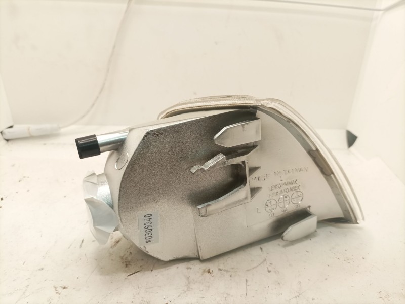 Recambio de piloto delantero izquierdo para citroën saxo 1.1 sx referencia OEM IAM 630359 14222561 