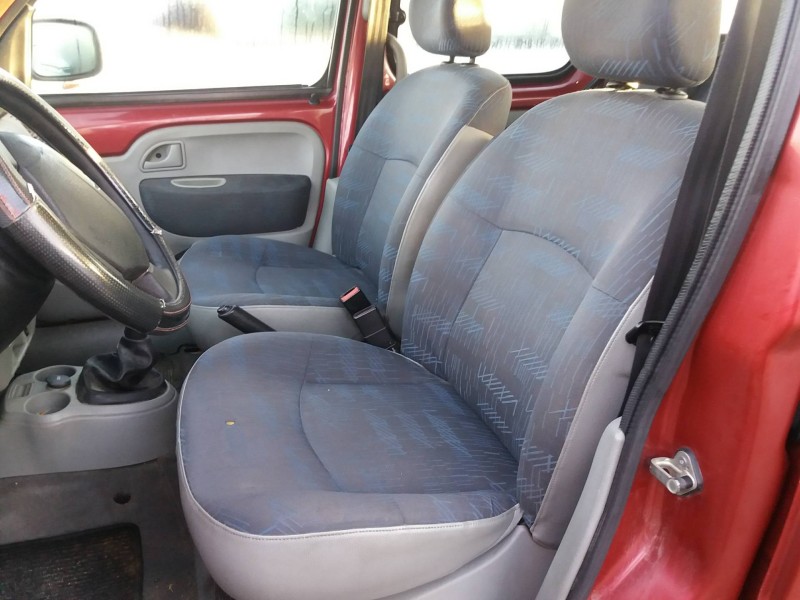 renault kangoo (f/kc0) 1.5 dci diesel   |   0.03 - ... | 2003 | 68 cv / 50 kw del año 2003